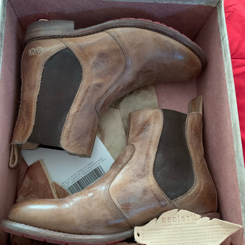 Bed stu Nandi Chelsea boot tan mason size 8